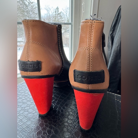 Fun Sorel heeled boot in EUC - Picture 3 of 16